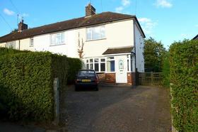 2 bedroom Detached t...